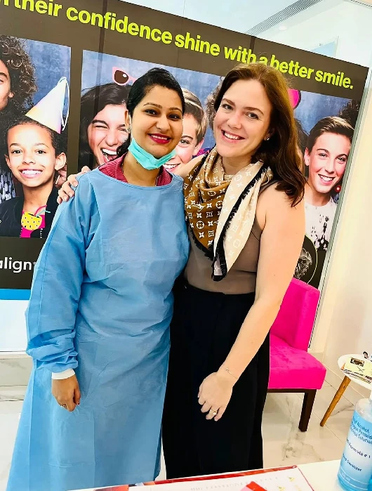 Bright & Pearly White Teeth